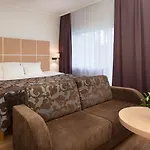 Hotel Paernu Hotel