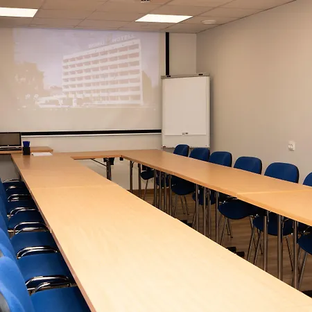 Hotel Paernu Hotel 4*