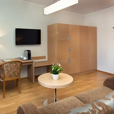 Hotel Paernu Hotel 4*