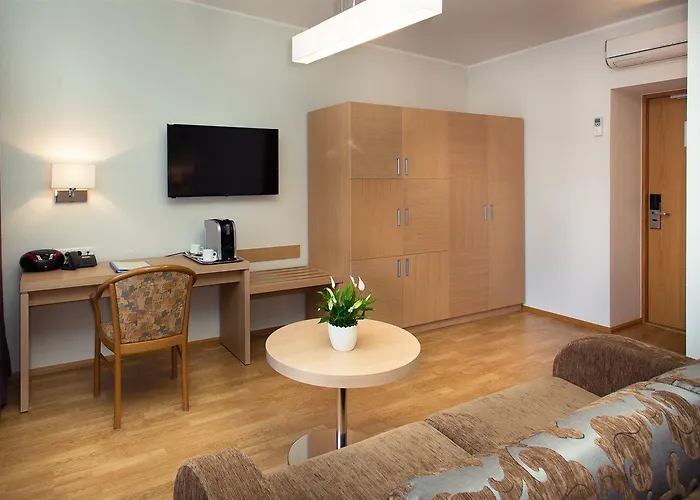 Hotel Paernu Hotel 4*